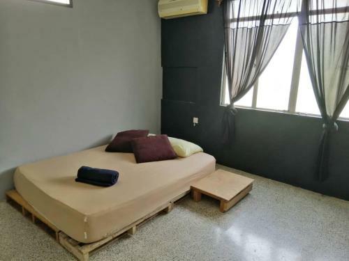 Albergue Backpackers @ Beacon Kch