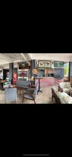Albergue Backpackers @ Beacon Kch