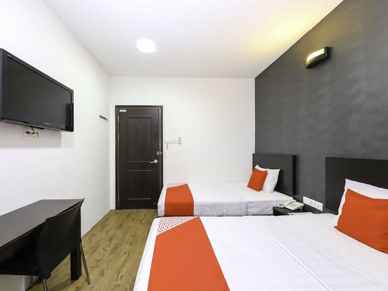 Oyo 728 Tai Pan Hotel