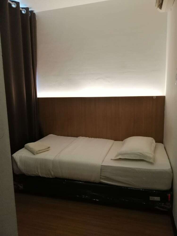 Hotel Place2stay @simpang Tiga