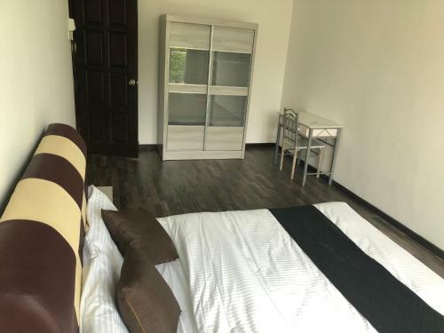 Ghee Homestay