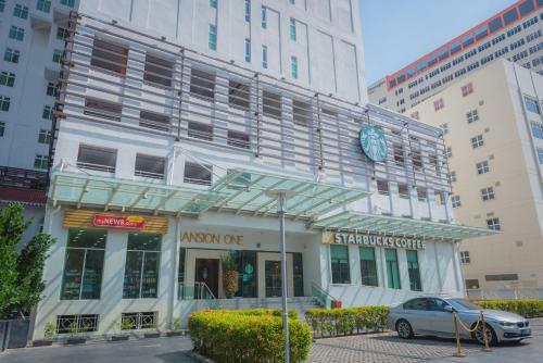 Hostal Mansion One Service Apartment