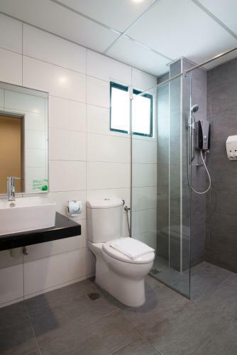Golden View Serviced Apartments