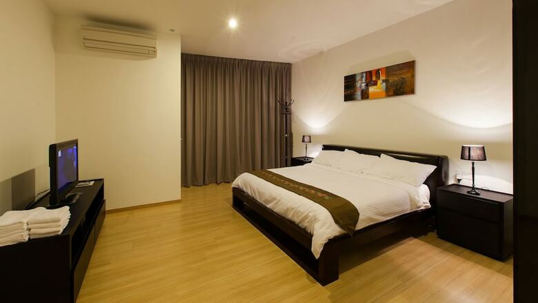 Apartamentos Luxfort 118 Service Suites