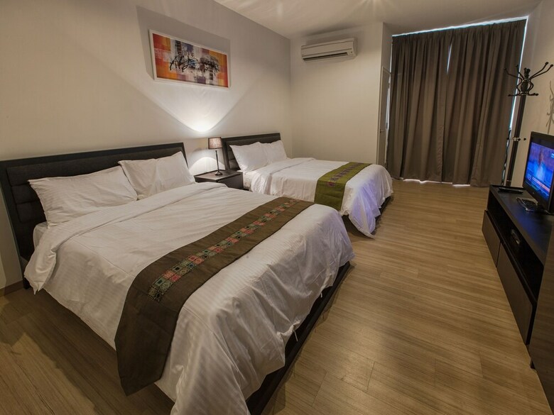 Apartamentos Luxfort 118 Service Suites
