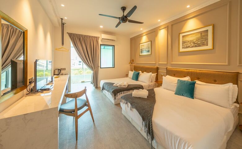 Posada Reunion Residence