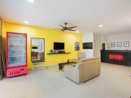 Hotel Oyo 89414 Pengkalan Housz