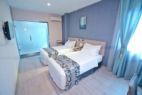 Hotel Diamond Inn