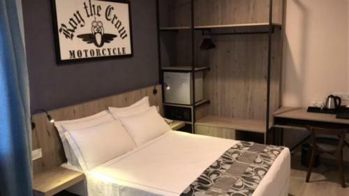 Hotel Diamond Inn