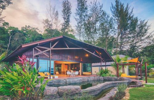 Hotel Borneo Eagle Resort