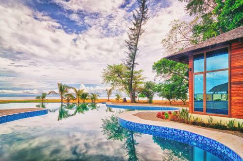 Hotel Borneo Eagle Resort