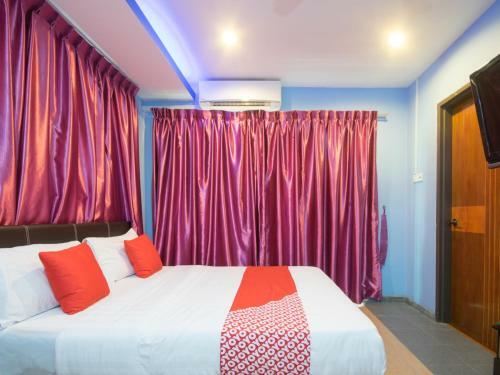 Hotel Oyo 1103 Borneo Inn