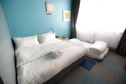 Vibrant Hostel