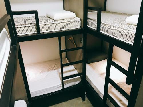 Dimple Life Hostel