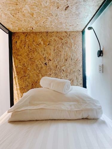 O'pine Rooms & Hostel
