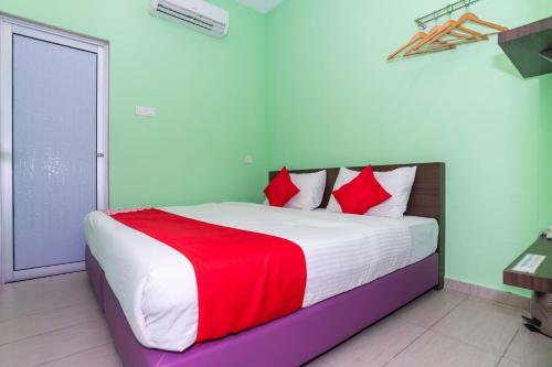 Oyo 1172 Hotel Shlyo