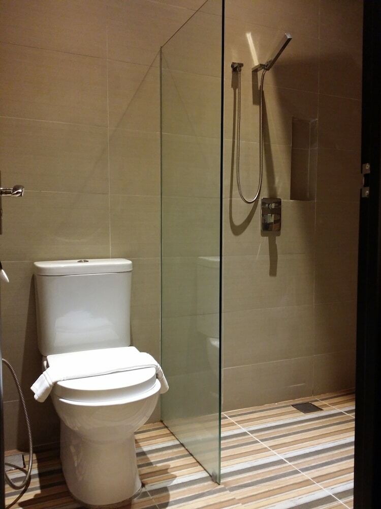 D Elegance Hotel