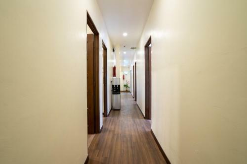 Oyo 89410 Z & H Hotel