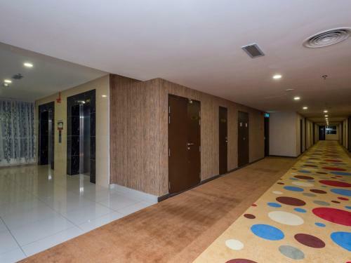 Hotel Holmes Gp