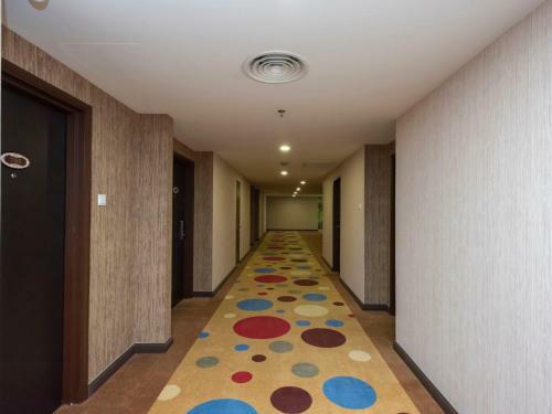 Hotel Holmes Gp