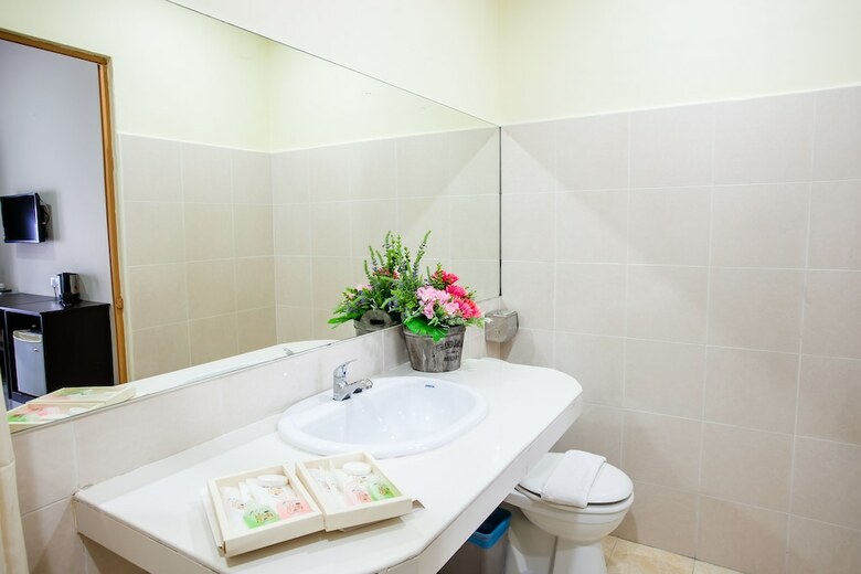 Rj Hotel Kulai
