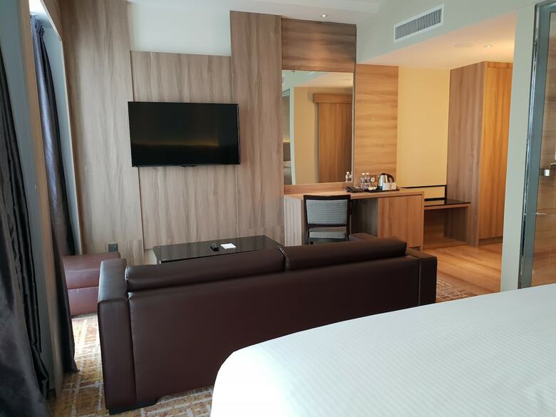 Ksl Hot Spring Resort