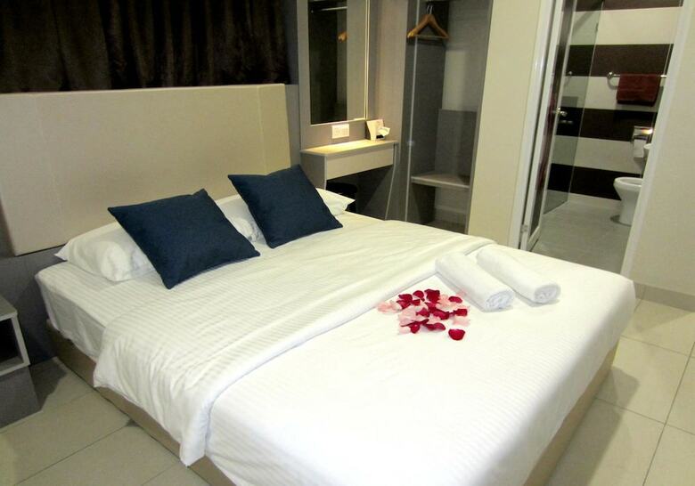 Rg Grand Hotel