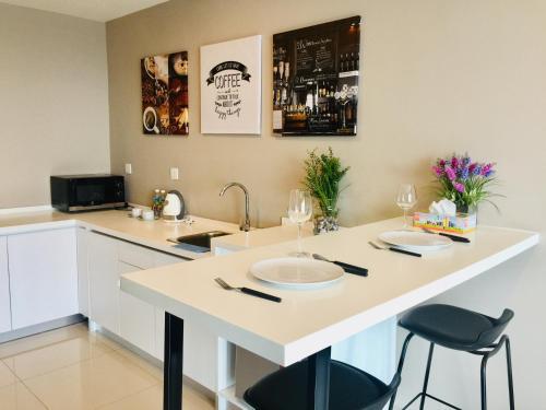 Apartamento Cozy Hideout Trefoil Setia Alam