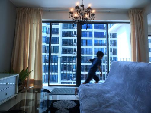 Apartamento Cozy Hideout Trefoil Setia Alam