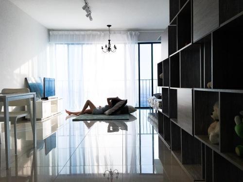 Apartamento Cozy Hideout Trefoil Setia Alam
