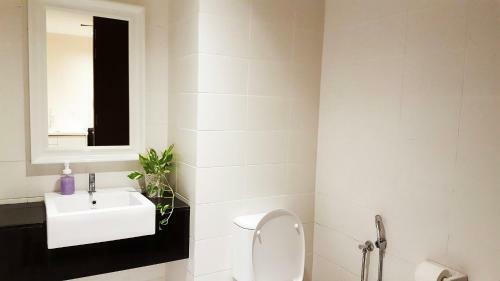Apartamento Cozy Hideout Trefoil Setia Alam