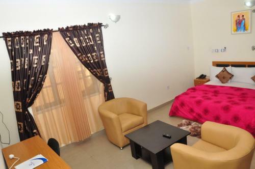 Western Dreams Hotel