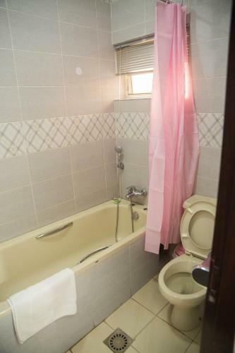 Gloriana Hotel And Suites