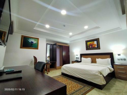 Hotel Immaculate Platinum