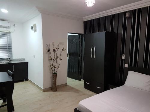 Hostal Rock Towers Apartments