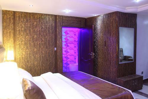 E-suites Hotel
