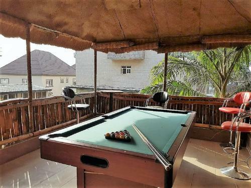 Serendib Hotel & Service Apartments