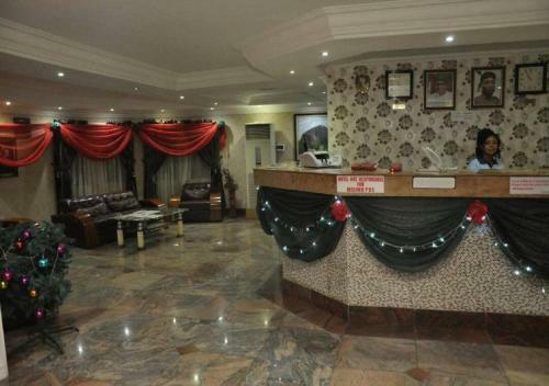 Western Sun International Hotel