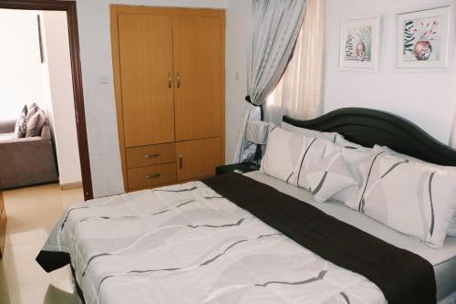 Fairwood Apartment