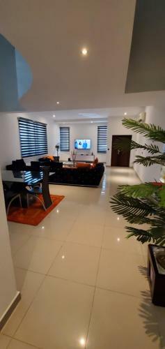 Luxury Room@ Richmond Gate