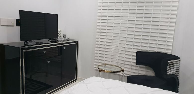 Hotel Executive Home