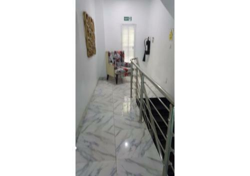 1 Bedroom Apartment, Chevron Drive