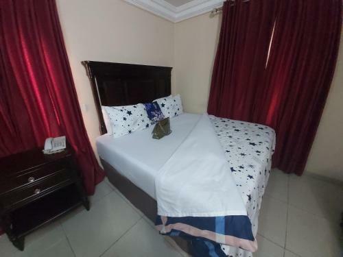 Hotel The Emperor's Place. Plot 12 (oak Villa)