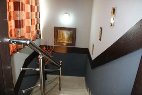 Hostal Vinchee Suites