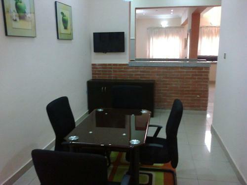 Conference Hotel And Suites Sagamu
