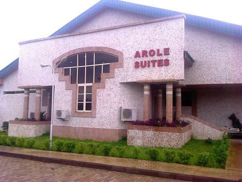 Conference Hotel And Suites Sagamu