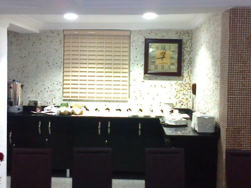 Conference Hotel And Suites Sagamu