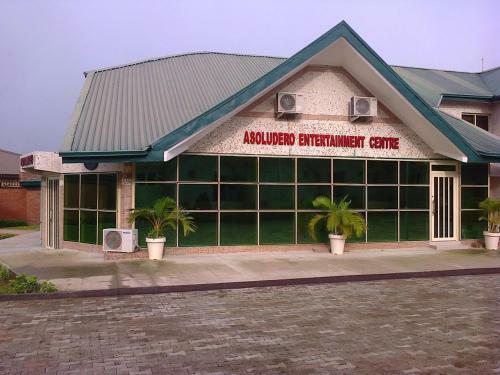 Conference Hotel And Suites Sagamu