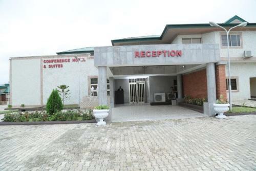 Conference Hotel And Suites Sagamu