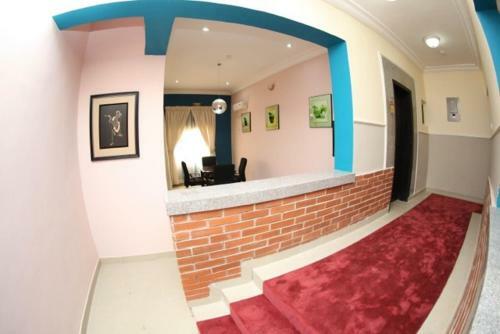 Conference Hotel And Suites Sagamu